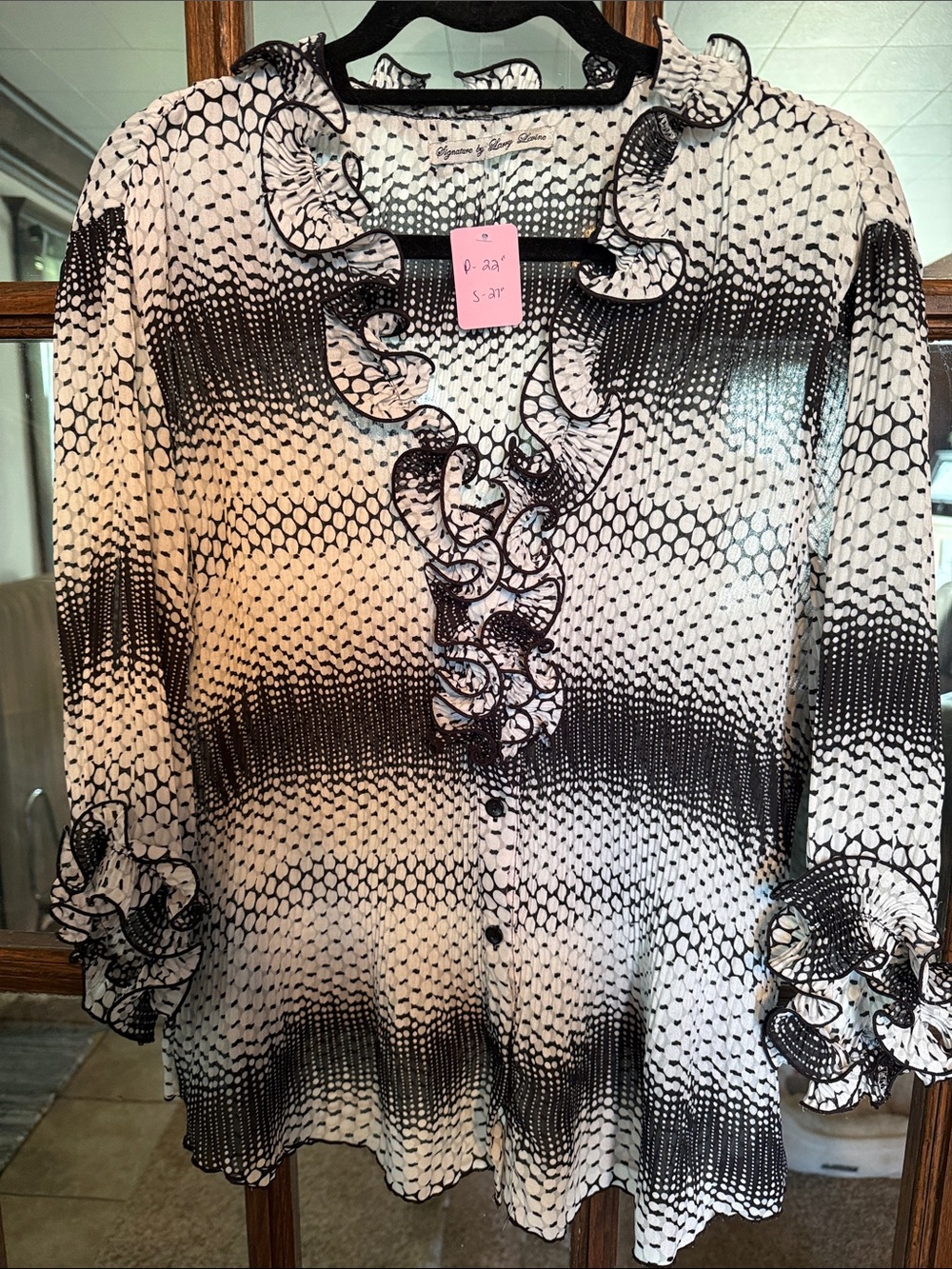 Signature by Larry Levine Black White Polka Dot Ruffle Plisse Blouse Large